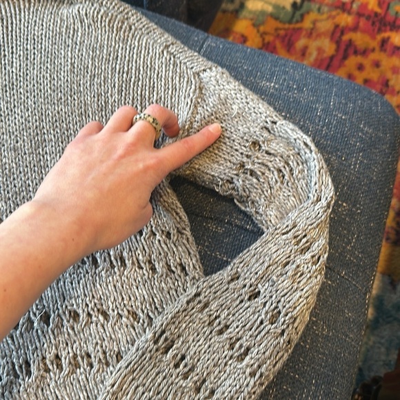 Vince knitted by hand cardigan grey Sz M - Picture 5 of 6